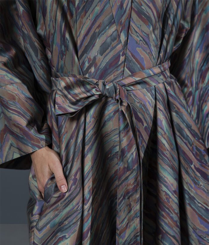 decoflux chalatas kimono dunes illiumination margas satinas 2 | Постельное белье с доставкой по Казахстану и СНГ